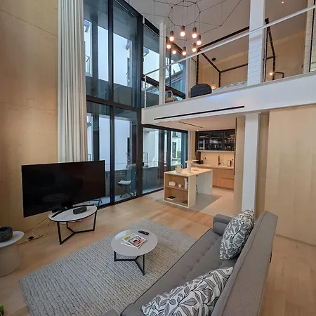 Lägenhet Savoy Loft - Style And Sophistication