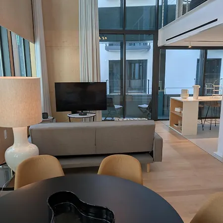 Lägenhet Savoy Loft - Style And Sophistication *