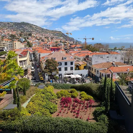 Lägenhet Savoy Loft - Style And Sophistication Funchal (Madeira)