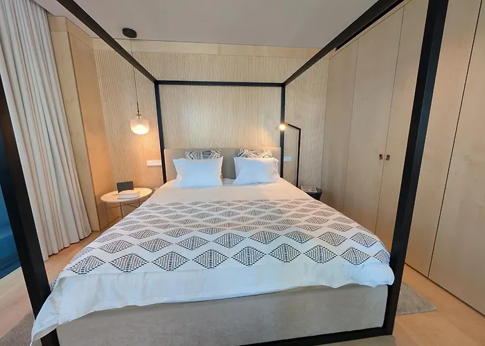 Savoy Loft - Style And Sophistication